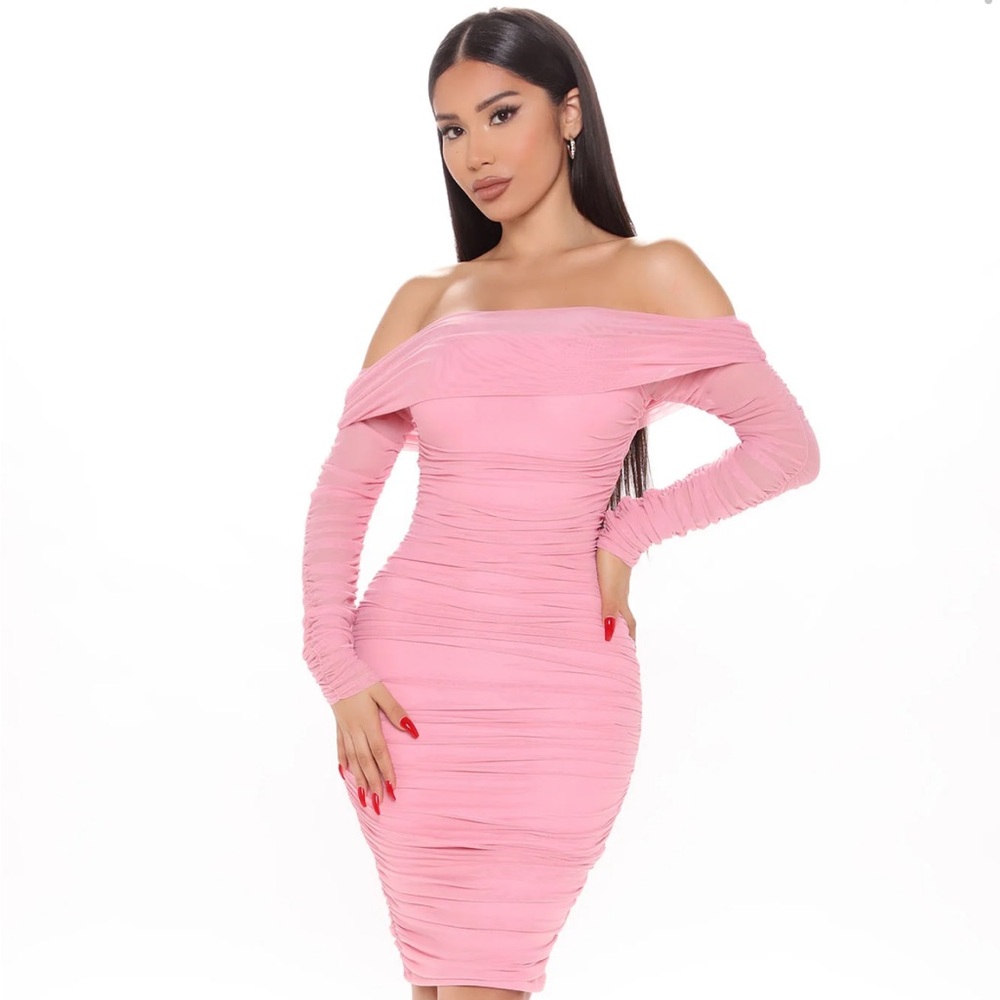 Women’s off the shoulder hot pink midi dress
